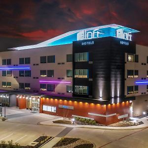 Aloft Dallas Arlington South